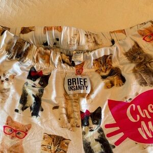 Brief Insanity Cat Print Pajama Shorts - Cream